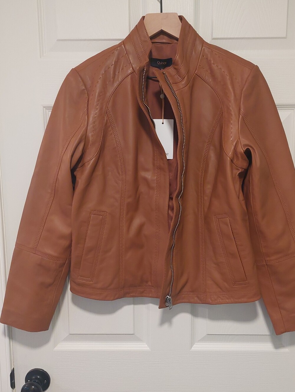 NWT! Quince 100% Leather Cognic Stand Collard Jacket! Woman's Sz. M! (E26) - Picture 10 of 14